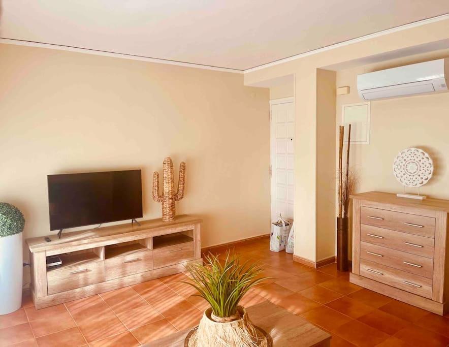 Apartamento En Primera Linea De Playa Denia Ngoại thất bức ảnh