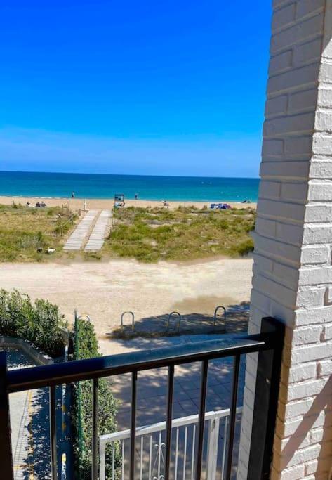 Apartamento En Primera Linea De Playa Denia Ngoại thất bức ảnh